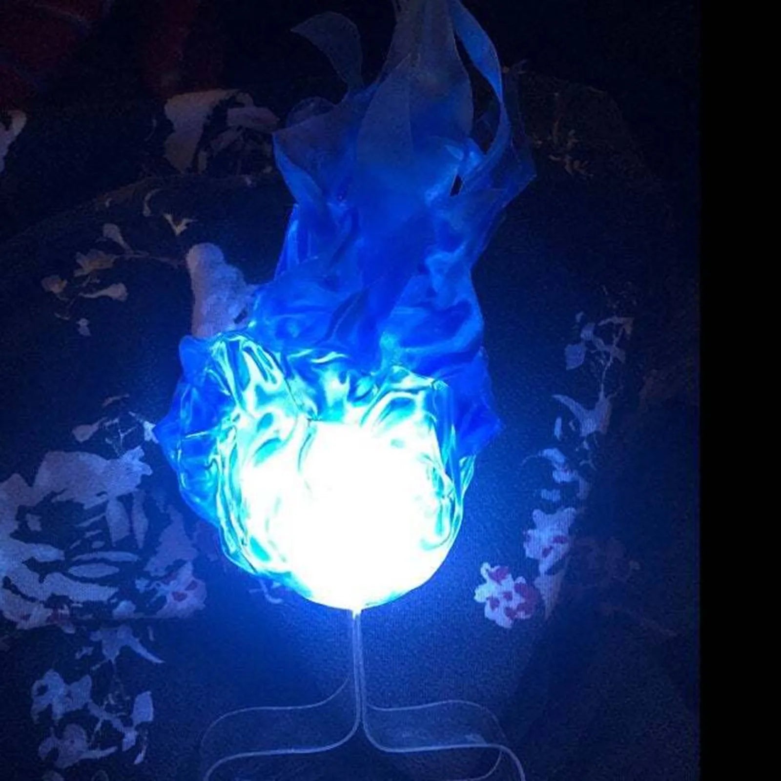 Halloween Floating Fireball Lamp – Artificial Flame Party Light