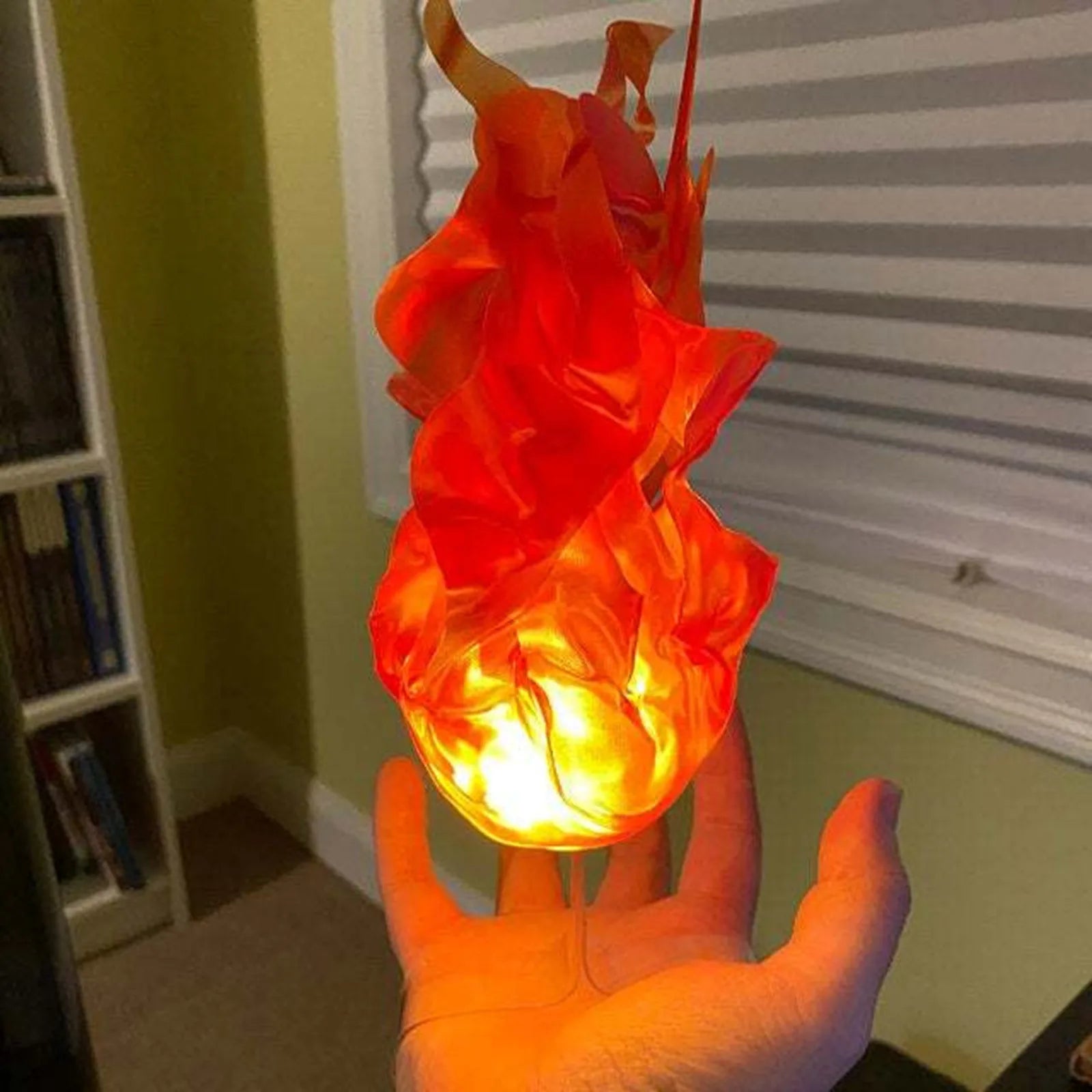 Halloween Floating Fireball Lamp – Artificial Flame Party Light